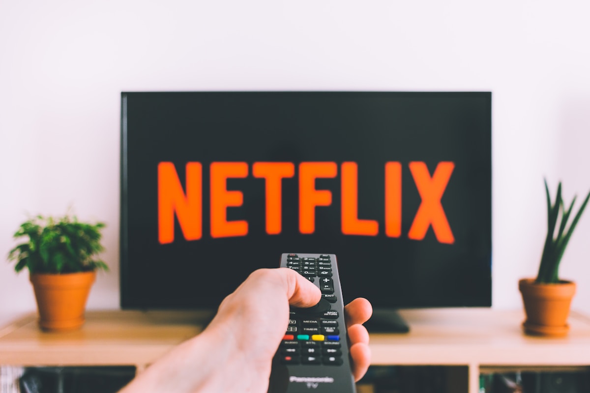 OTT का बड़ा हफ्ता — ZEE5 पर ‘Satrangi’, Netflix पर ‘Desi Bling’, Prime पर ‘The Boys S5’: इस Weekend क्या देखें?