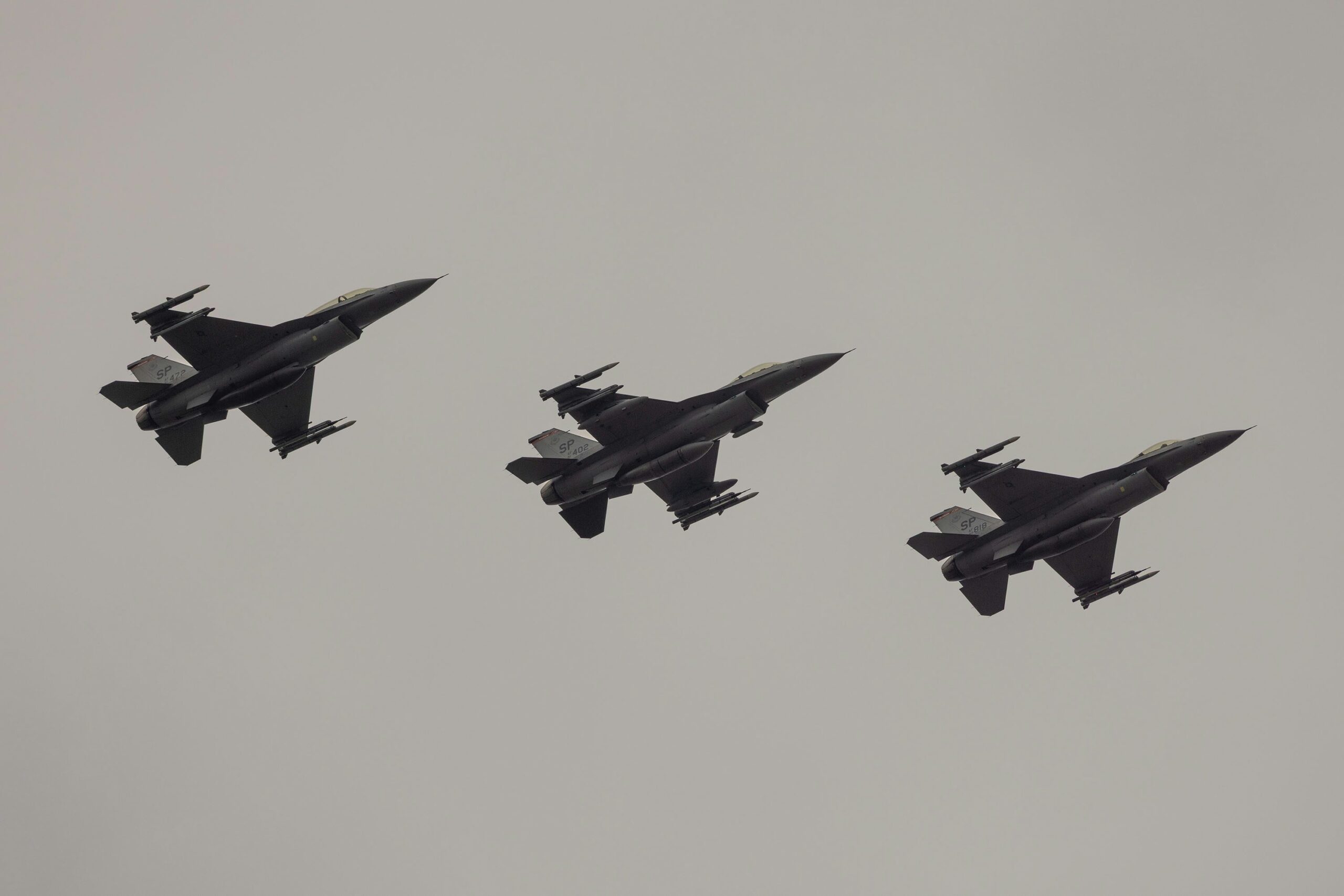 America के Idaho Airshow में 2 Navy Jets की Mid-Air Collision — चारों Pilots ने किया Safe Eject