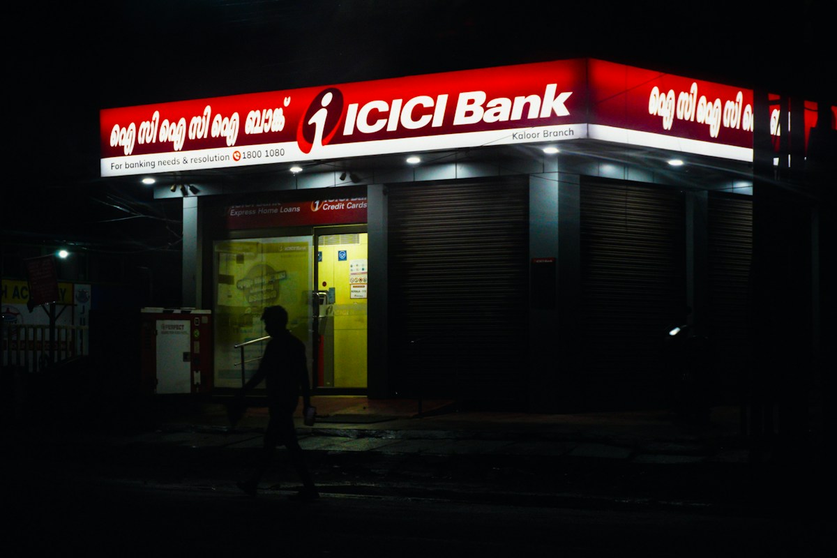 28 सितंबर से 3 दिन बैंक हड़ताल: SBI, PNB समेत कई बैंकों ने जारी की एडवाइजरी, जानें क्या रहेगा असर 28 सितंबर से 3 दिन बैंक हड़ताल: SBI, PNB समेत कई बैंकों ने जारी की एडवाइजरी, जानें क्या रहेगा असर