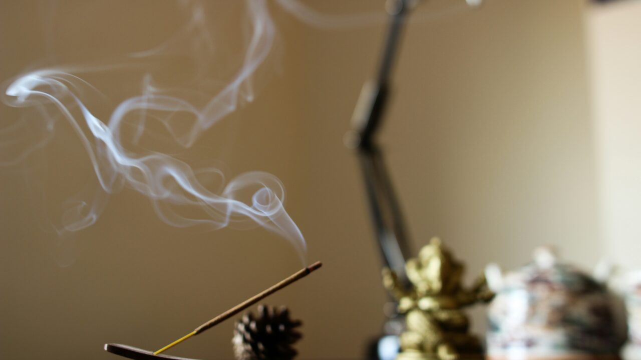 आज का राशिफल 10 अक्टूबर 2026 (शनिवार) — सर्व पितृ अमावस्या, तुला-मीन-कुंभ के लिए खास दिन