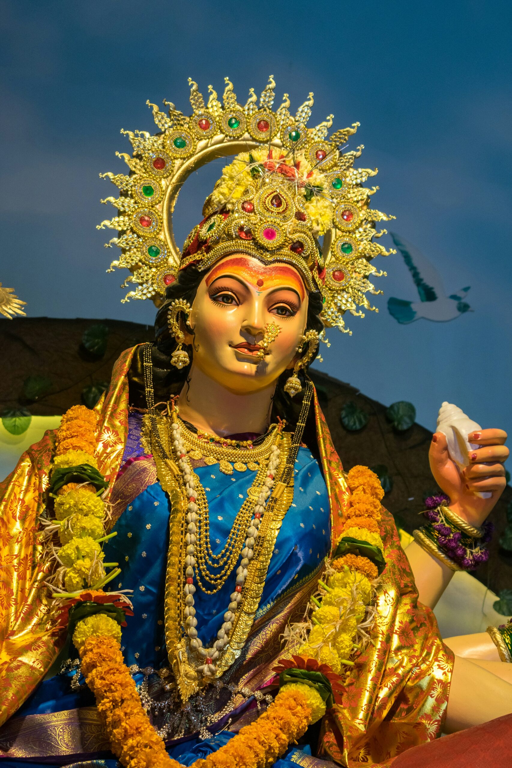आज का राशिफल 15 अक्टूबर 2026 (गुरुवार, शारदीय नवरात्रि दिन 5, मां स्कंदमाता) — वृषभ-सिंह-कुंभ का भाग्य सबसे ऊंचा