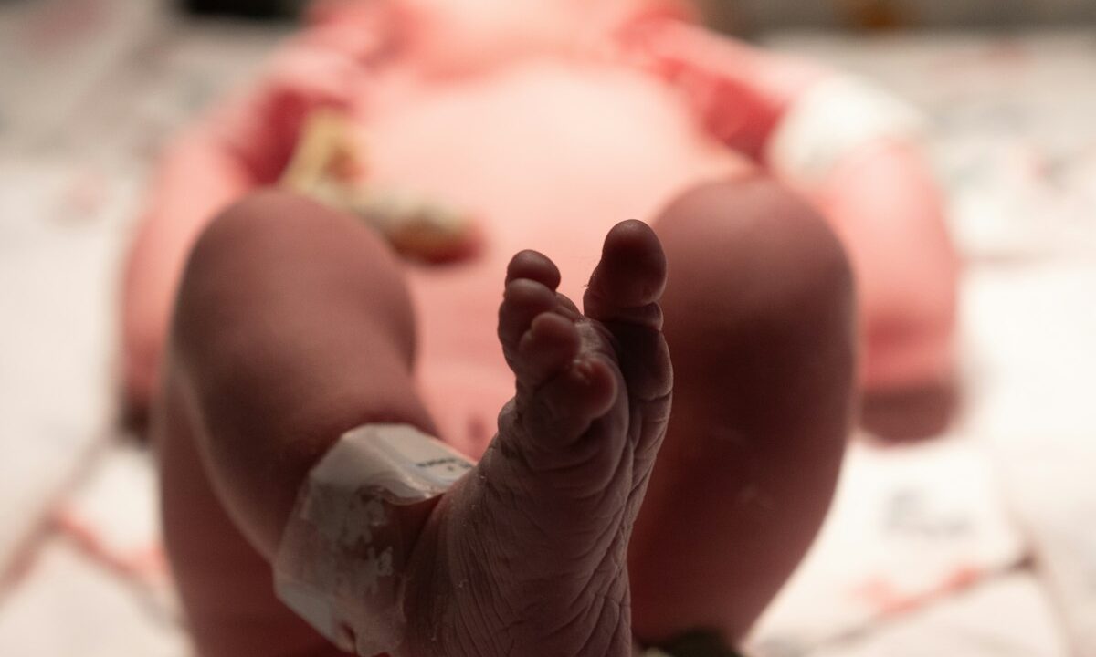 ओडिशा में चक्रवात अर्णब के दौरान जन्मे 931 बच्चे, कई मां-बाप ने रखा नाम ‘अर्णब’ और ‘वर्षारानी’
